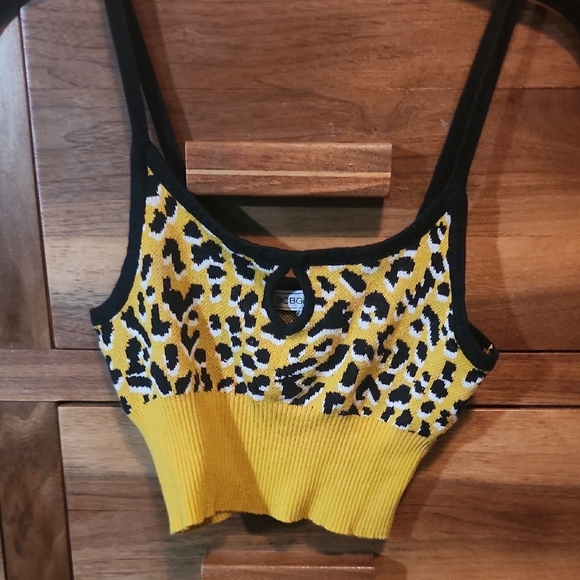 BCBG Leopard Print Crop Top - Black and Yellow - Picture 1 of 4